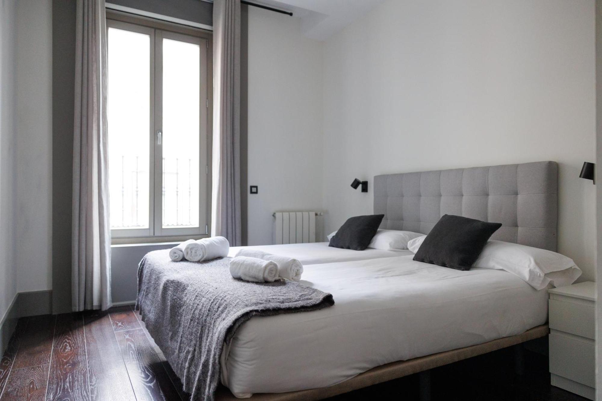 Slow Suites Gran Via Madrid Exterior photo